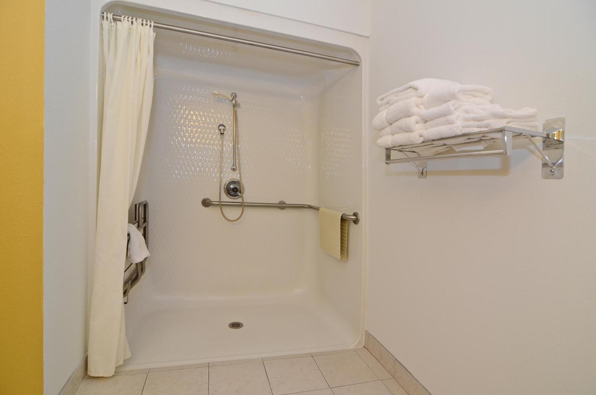 Americas Best Value Inn Iola Dış mekan fotoğraf