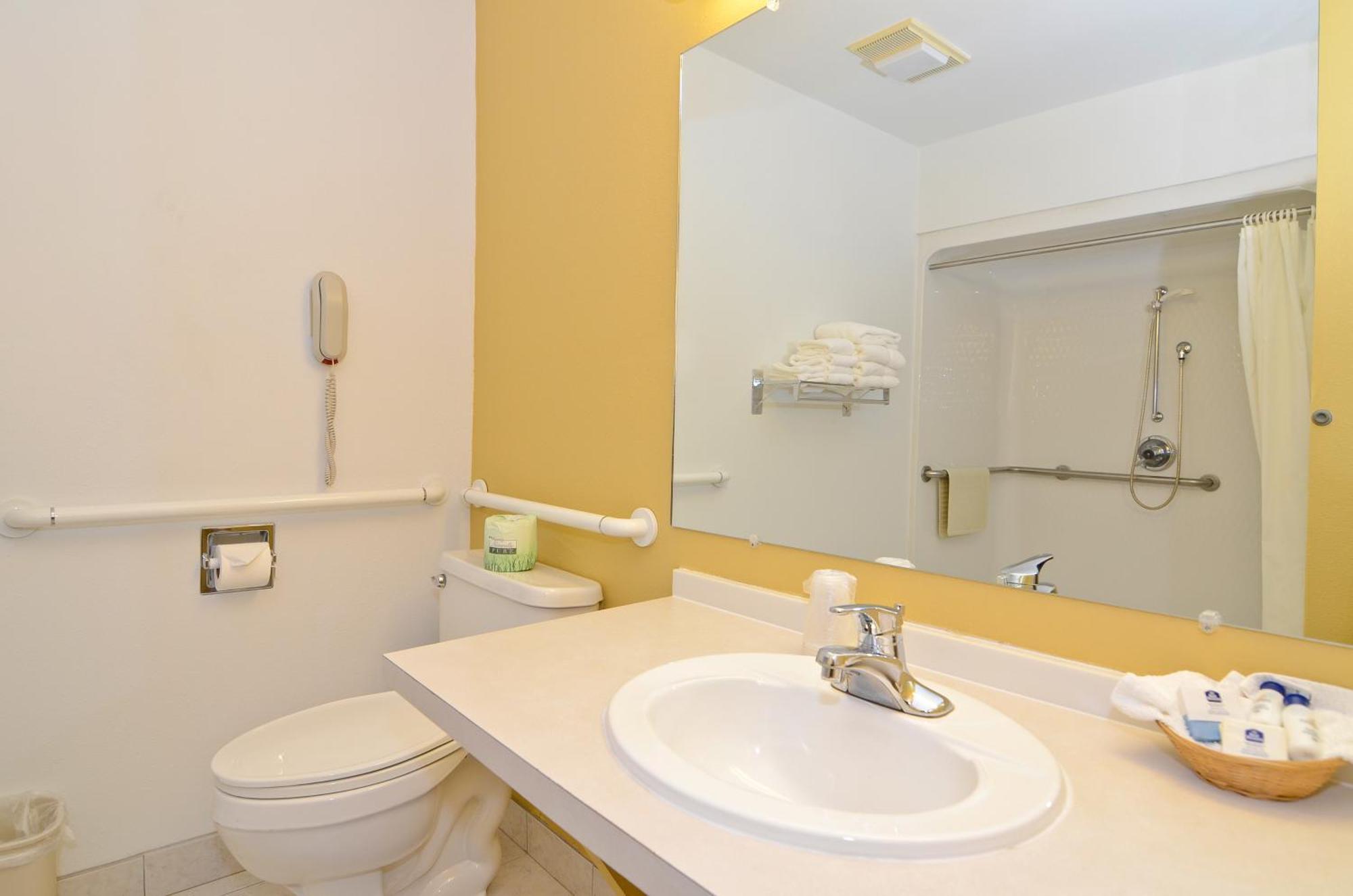 Americas Best Value Inn Iola Dış mekan fotoğraf
